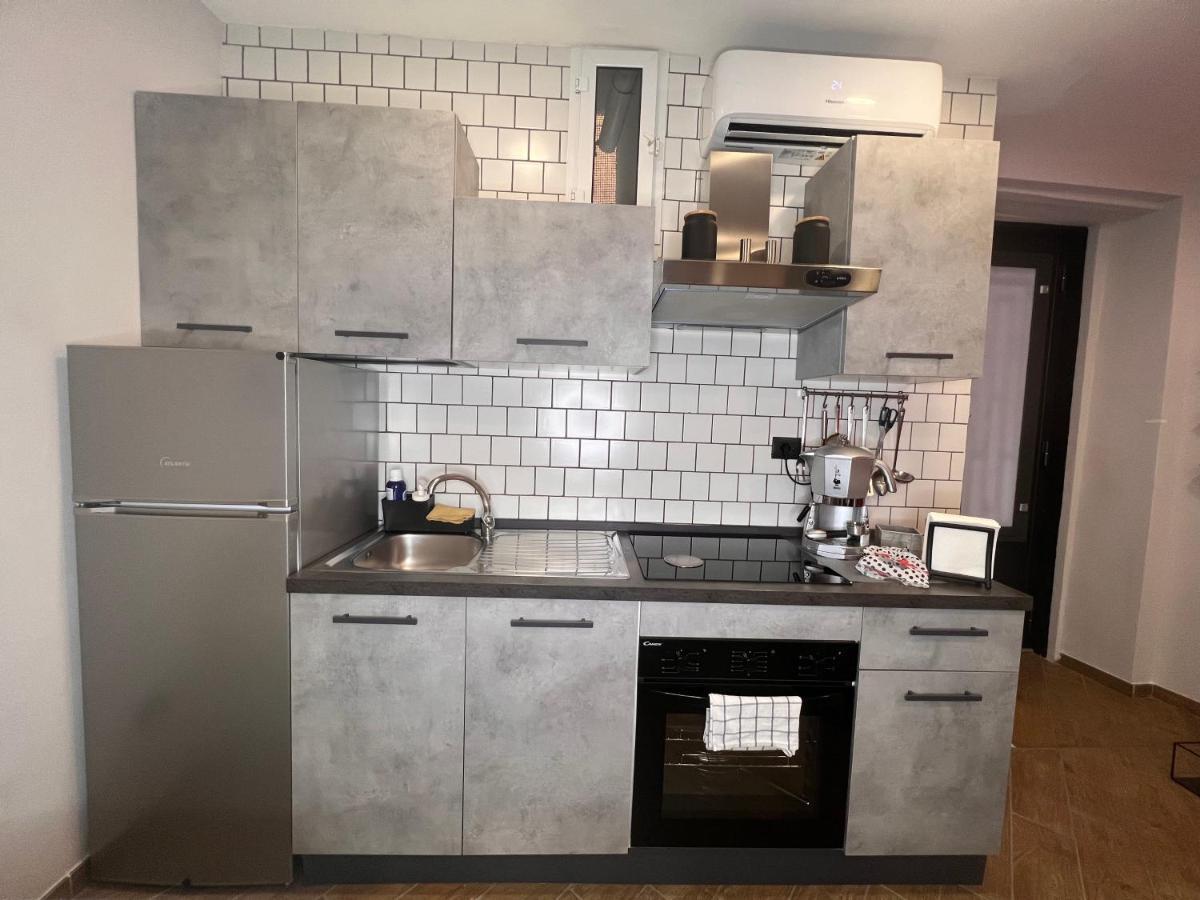 Doremi Apt Neapel Exteriör bild